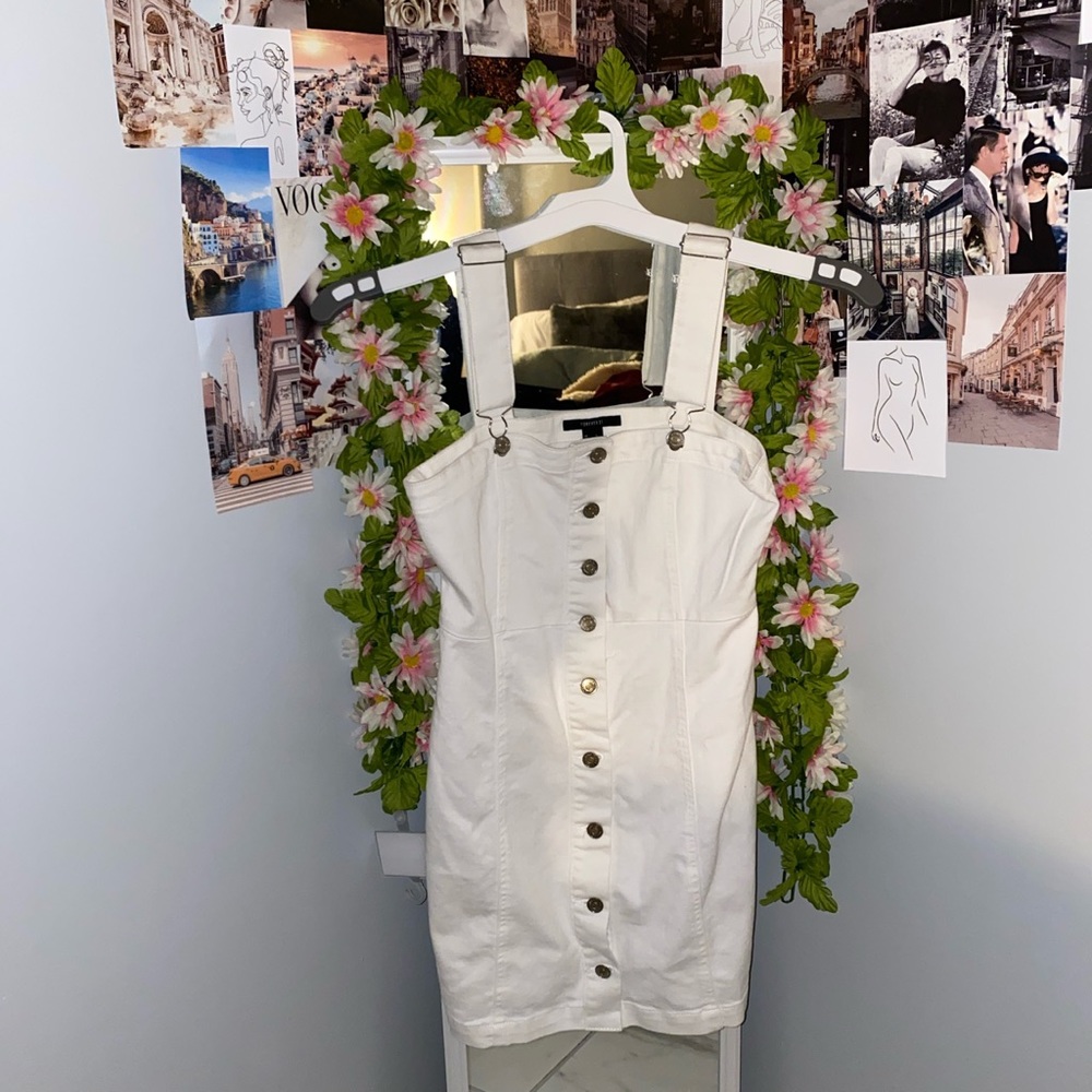 Overall dress